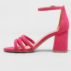A New Day hot pink block heels size 6.5